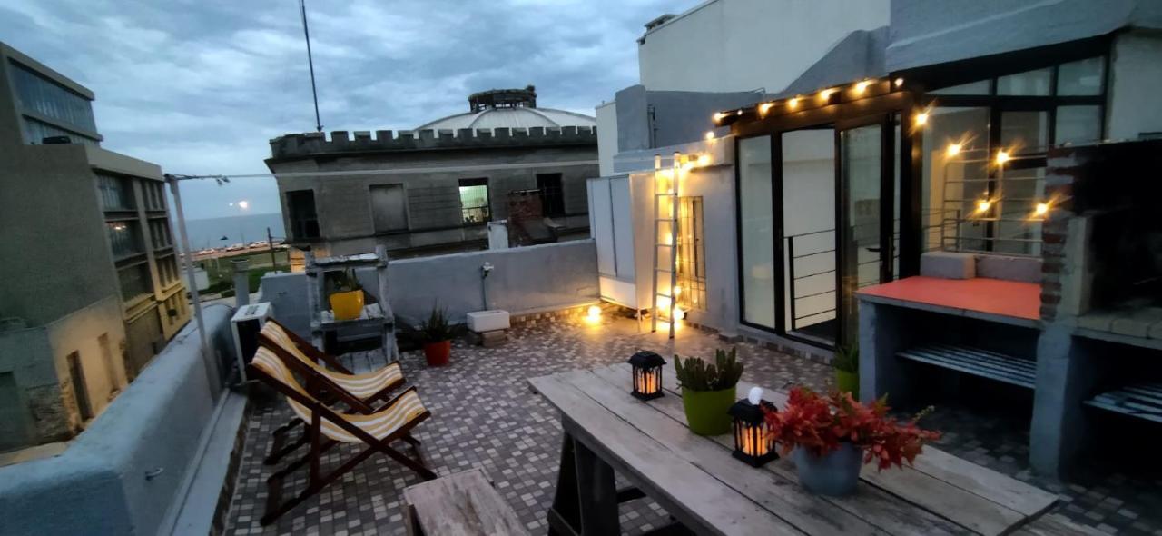 House With Large Terrace, Jacuzzi And Gated Parking For One Car Montevideu Exterior foto