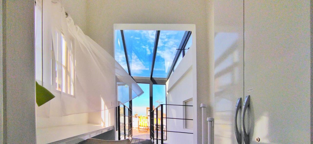 House With Large Terrace, Jacuzzi And Gated Parking For One Car Montevideu Exterior foto