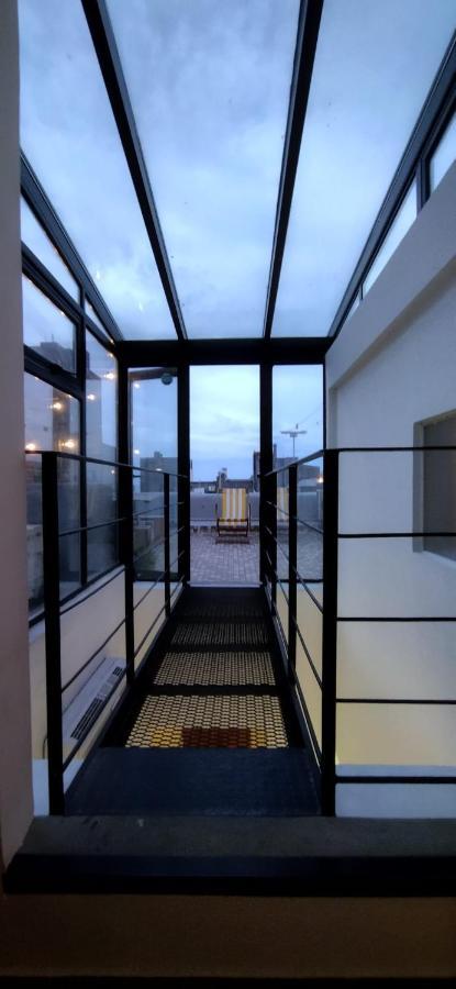 House With Large Terrace, Jacuzzi And Gated Parking For One Car Montevideu Exterior foto