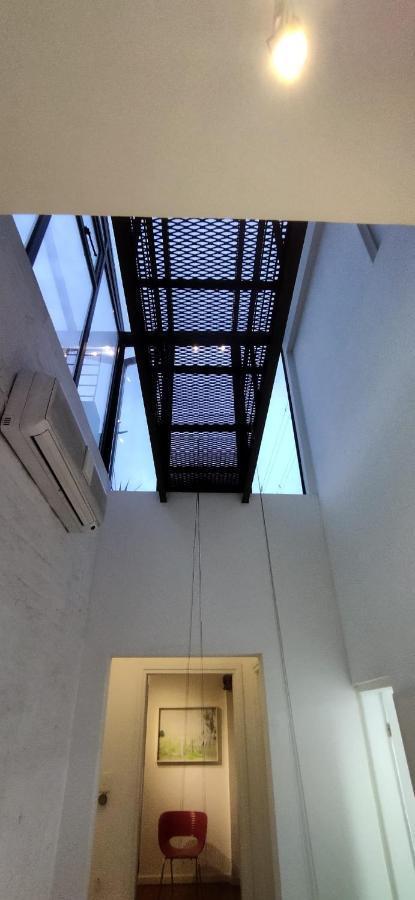 House With Large Terrace, Jacuzzi And Gated Parking For One Car Montevideu Exterior foto